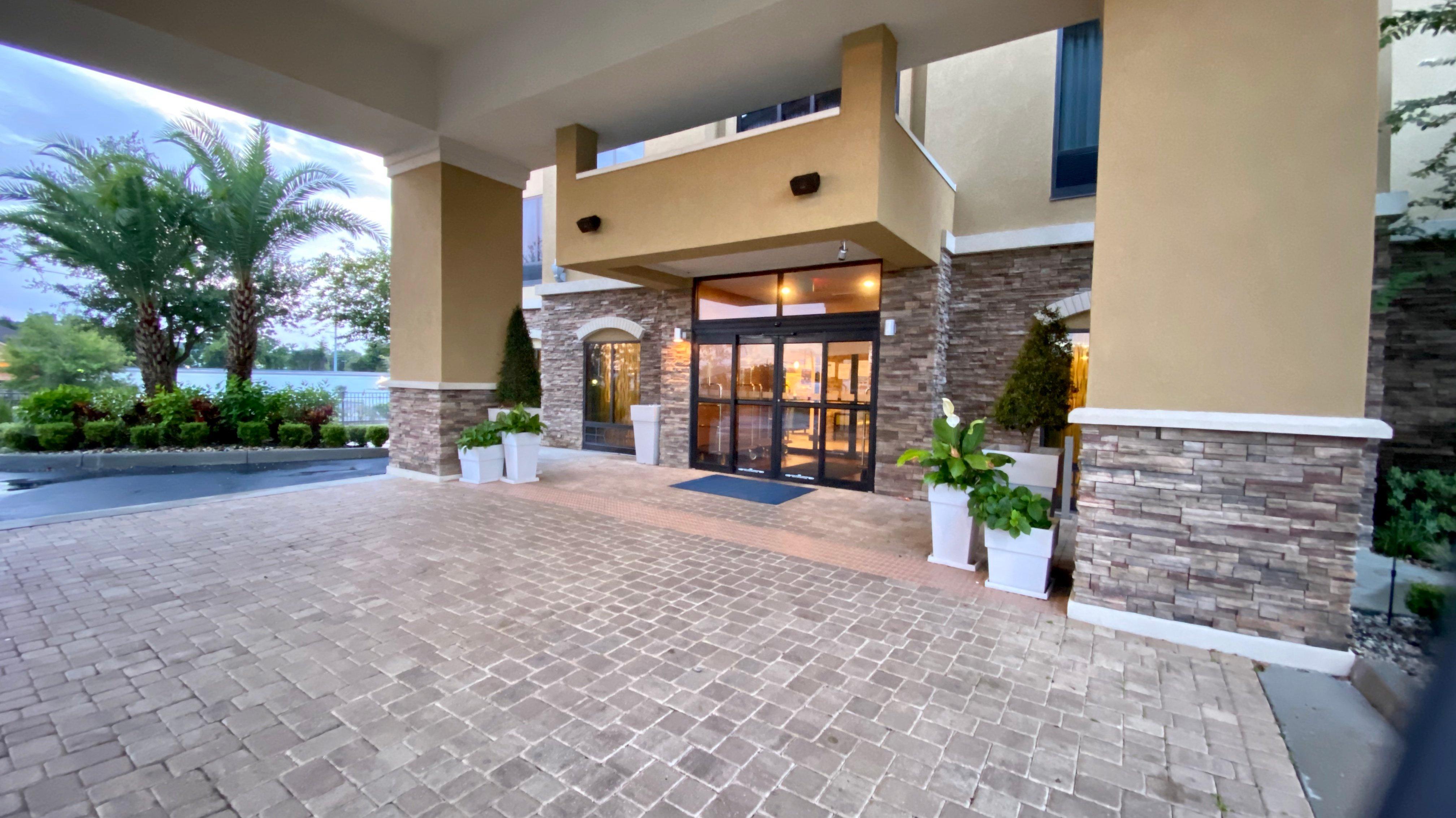 Holiday Inn Express Hotel & Suites Orlando East-Ucf Area By Ihg Alafaya Exterior foto