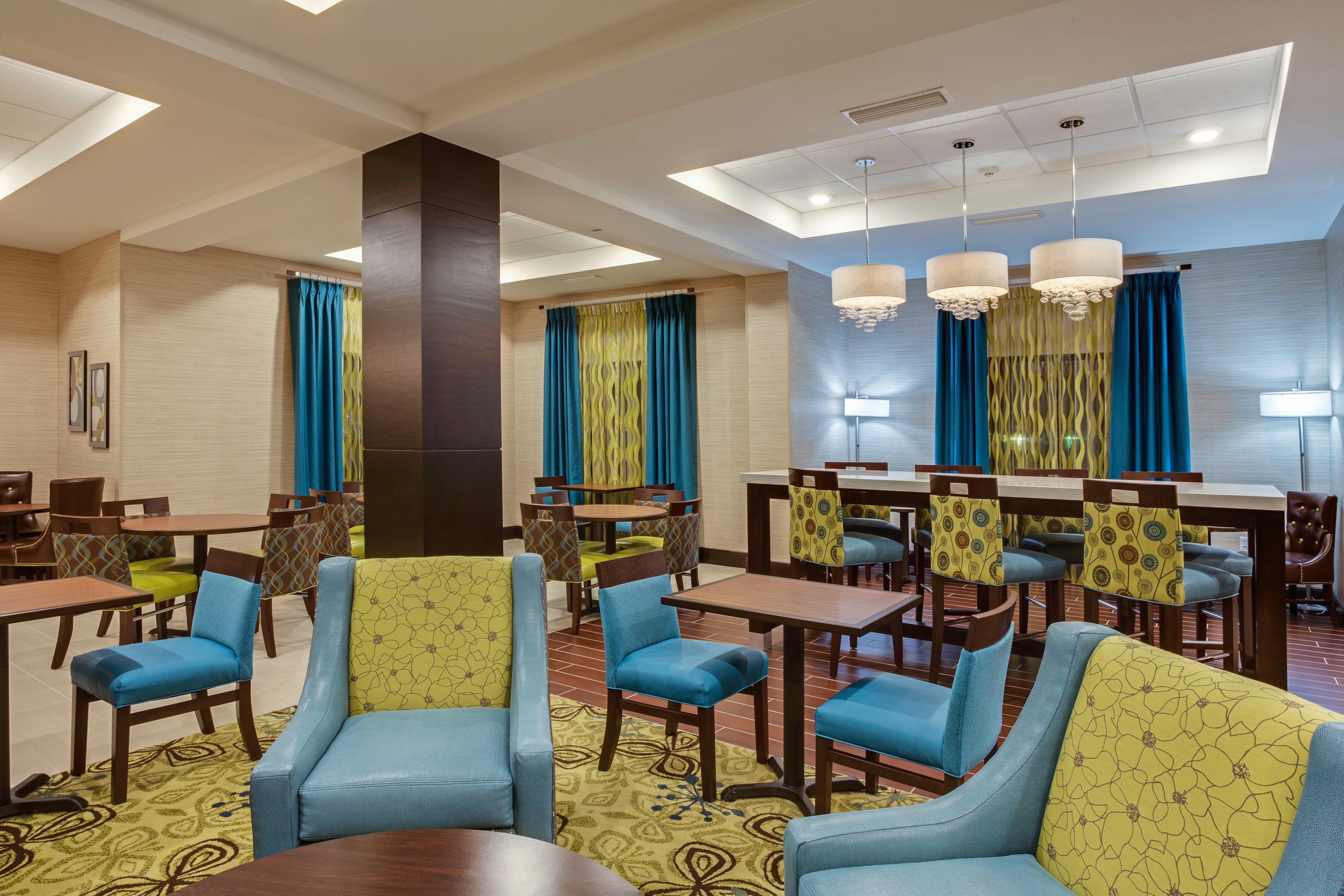 Holiday Inn Express Hotel & Suites Orlando East-Ucf Area By Ihg Alafaya Exterior foto